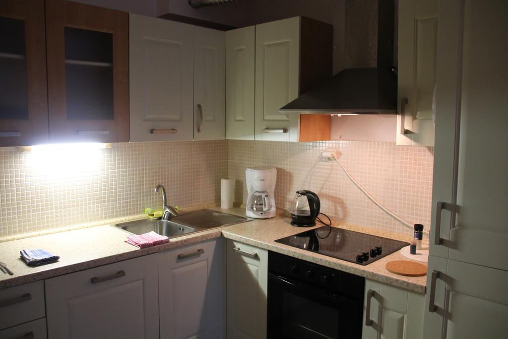 Apartment Diwa Brela Eksteriør billede